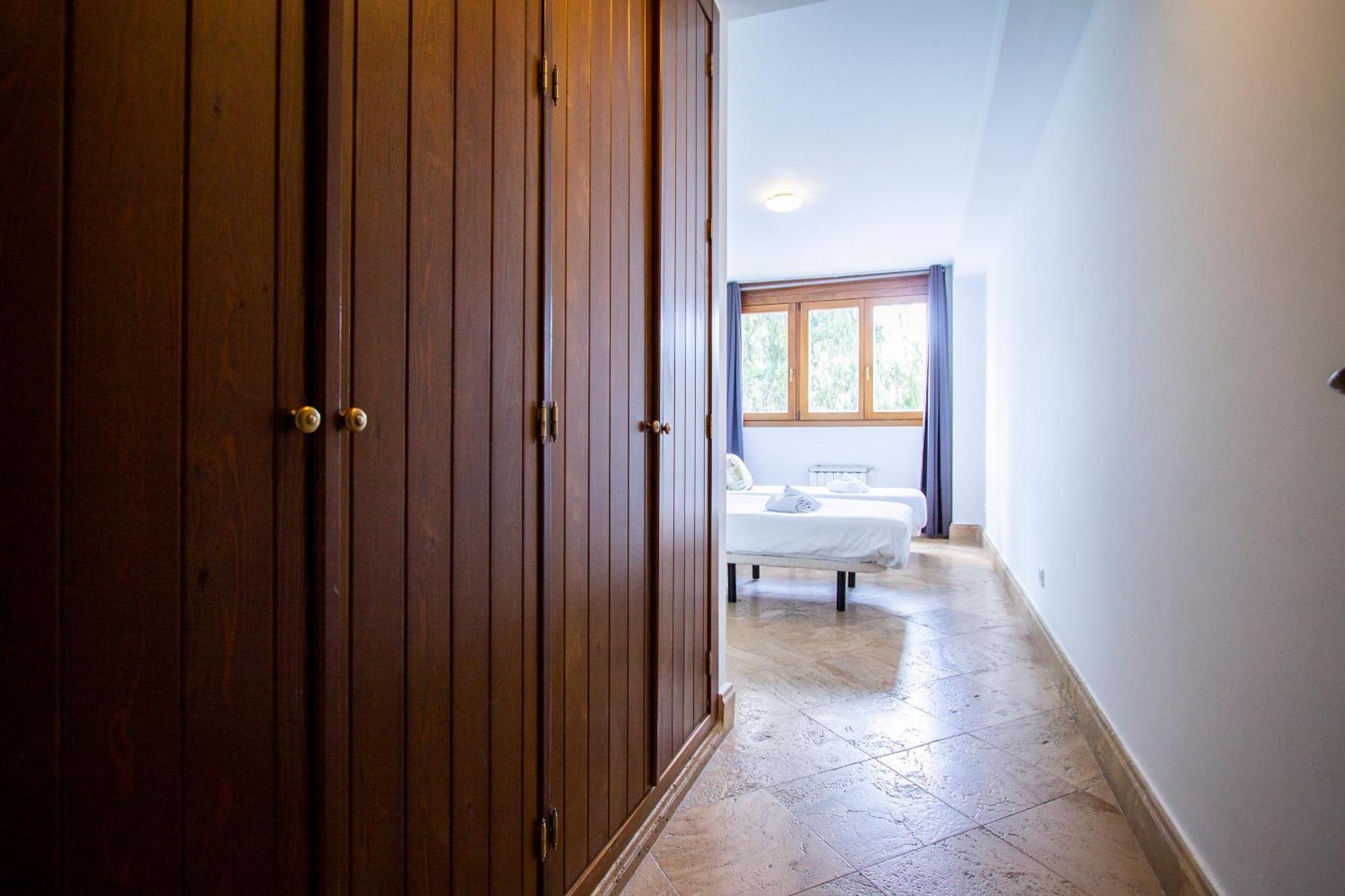 Apartamentos Villablino Arturo Soria Madrid Dış mekan fotoğraf