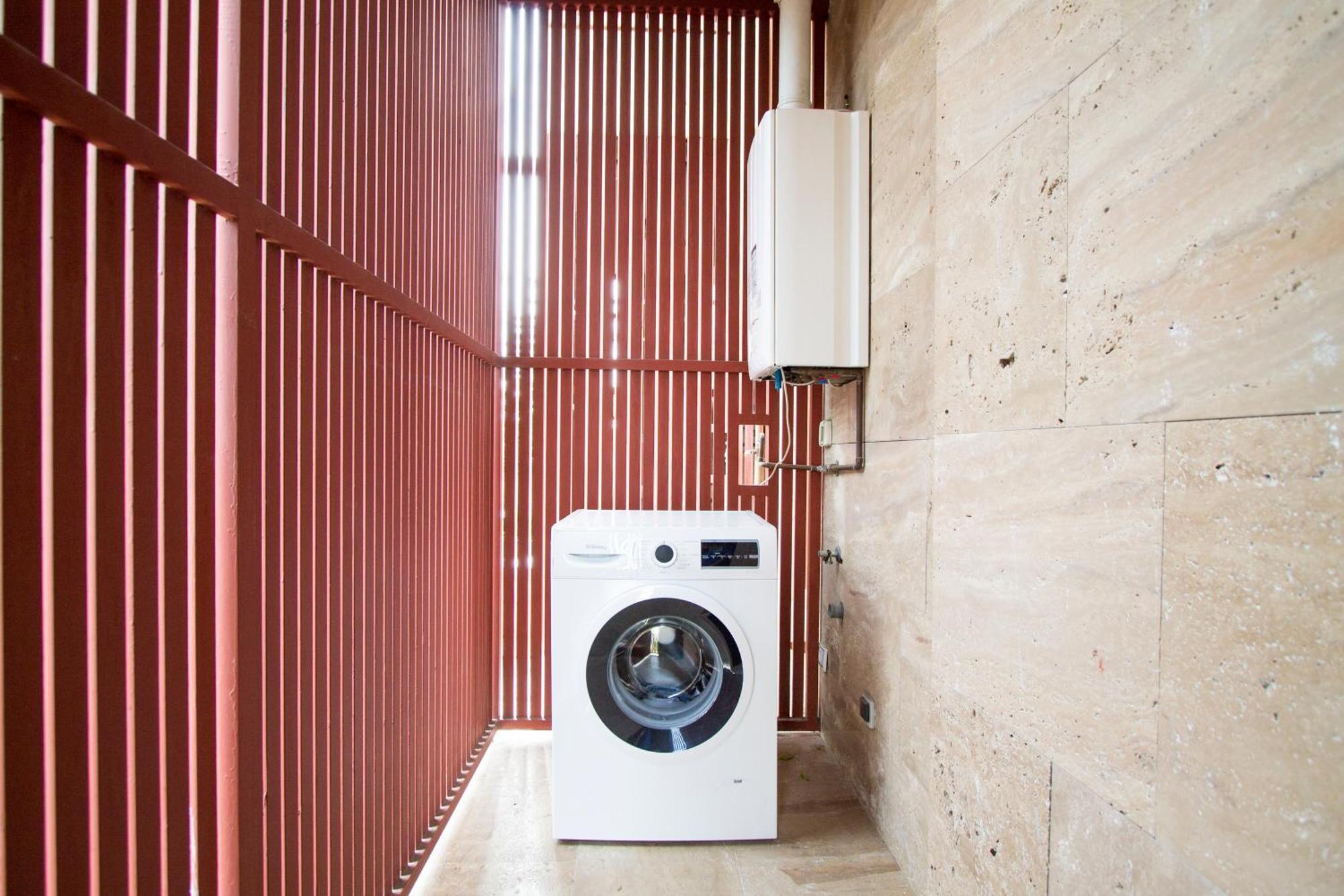 Apartamentos Villablino Arturo Soria Madrid Dış mekan fotoğraf